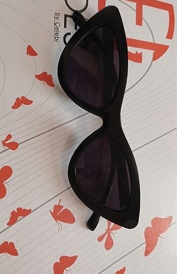 60 tl prada model