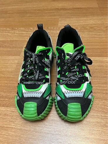 37 Beden yeşil Renk 37 no az kullanılmış dolce gabbana spor ayakkabı