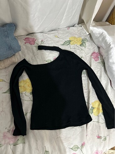 tek omzu açık uzun kollu crop