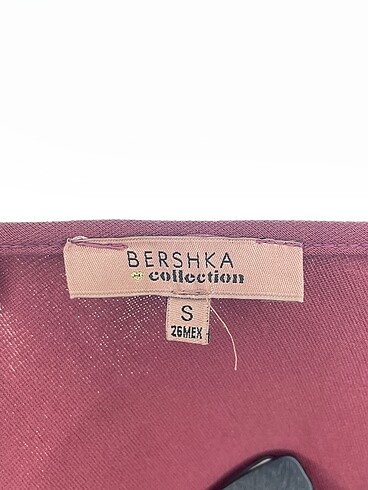 s Beden çeşitli Renk Bershka Günlük Elbise %70 İndirimli.