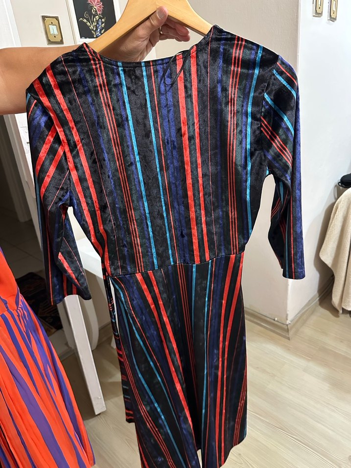 Çok Renkli Uzun Kadın Elbise - Görsel 2