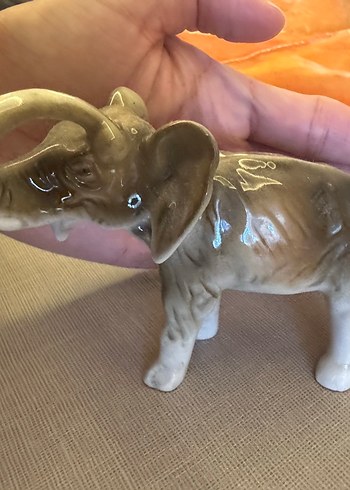 Bej Gri Fil Figürin - Görsel 5