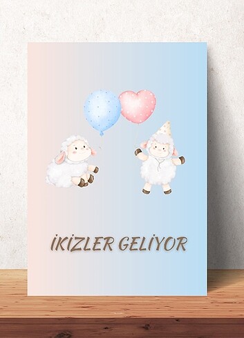İkiz bebekleri olanlar için ikizler geliyor temalı anı kartı