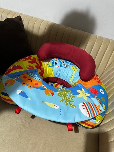 Bebek oturma koltuğu