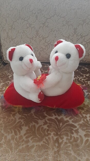 Diğer Eşli peluş