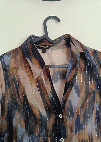 Massimo Dutti Düğmeli, Uzun Kollu Kadın Gömlek