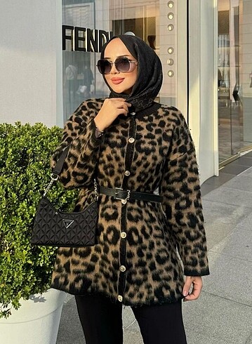 Leopar hırka