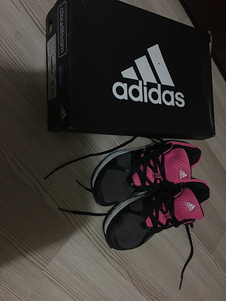 Adidas ayakkabı