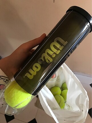 Wilson tenis topları