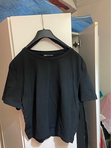 Zara Zara basic crop tshirt
