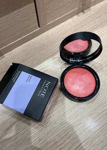 Beden Note Işıltılı Allık 06