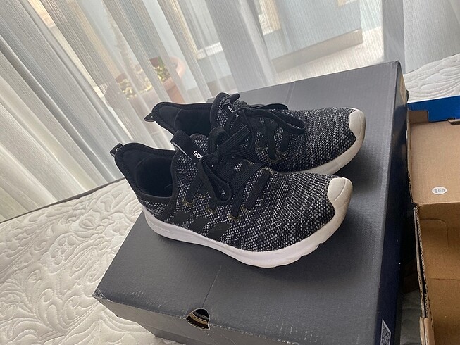 Adidas Adidas (orijinal)