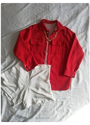 Kırmızı ceket gömlek 