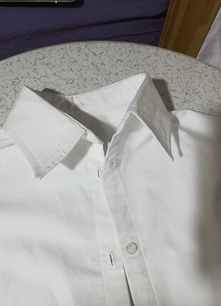 m Beden Beyaz gömlek 
