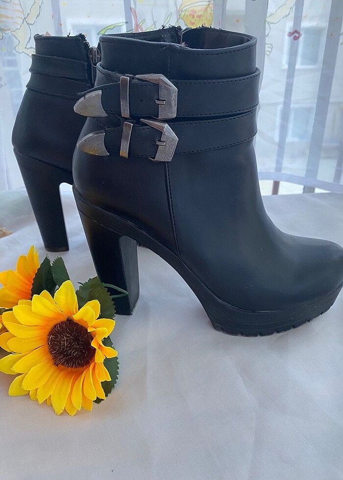 Topuklu bot - Görsel 2