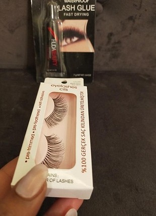 Orijinal saç kılından yapılma doğal kirpik ve yapıştırıcı