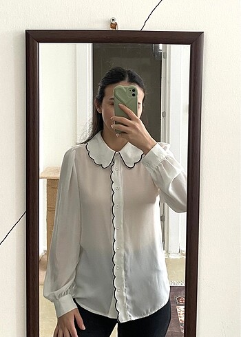 Trendyol & Milla Beyaz yaka detaylı gömlek