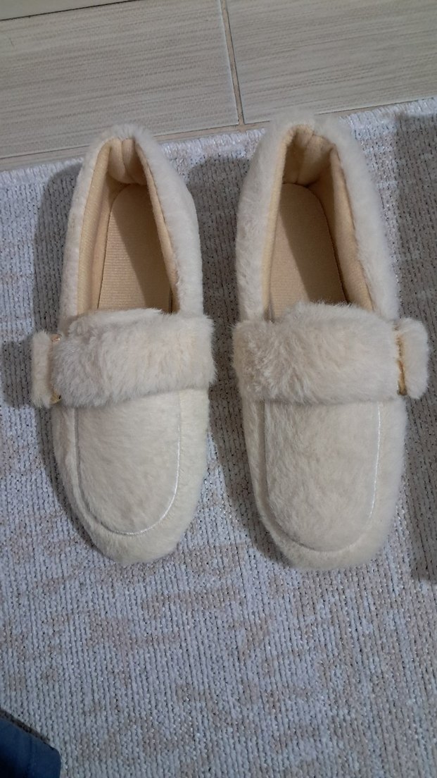 Bej Kadın Kürklü Dolgu Topuk Ev Terliği - Görsel 2