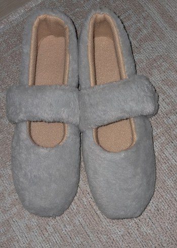 Gri Sıcak Kürklü Ev Babeti - Görsel 2