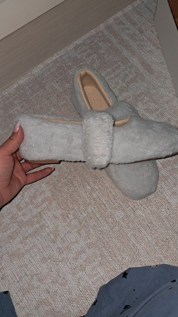 Gri Sıcak Kürklü Ev Babeti - Görsel 3