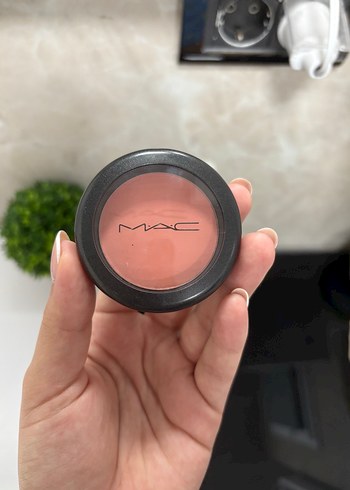 Mac Peaches Allık