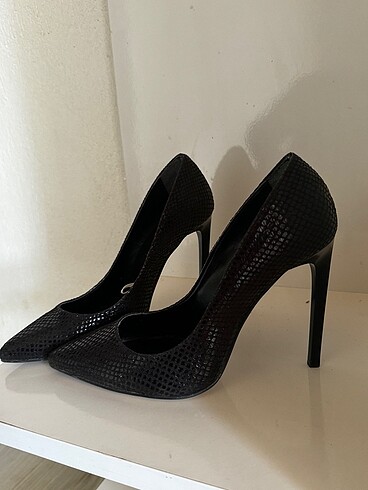 Koton Stiletto