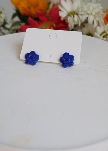 Mavi Boncuklu Mini Çiçek Küpeler - Görsel 4