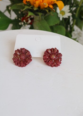 Kırmızı Boncuklu Mini Çiçek Küpeler - Görsel 3