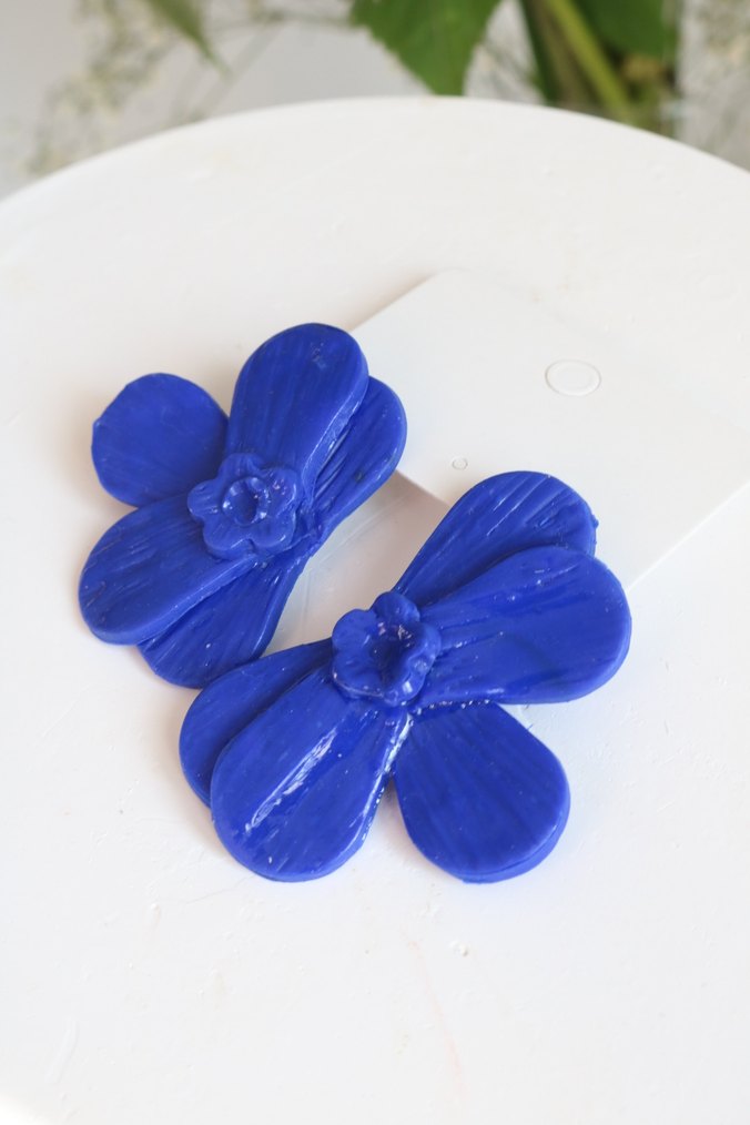 Mavi Mini Çiçek Figürlü Küpe - Görsel 5