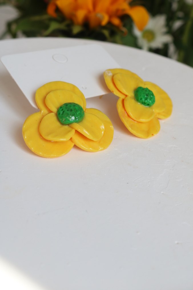 Sarı Çiçekli Mini Bohem Küpe - Görsel 2