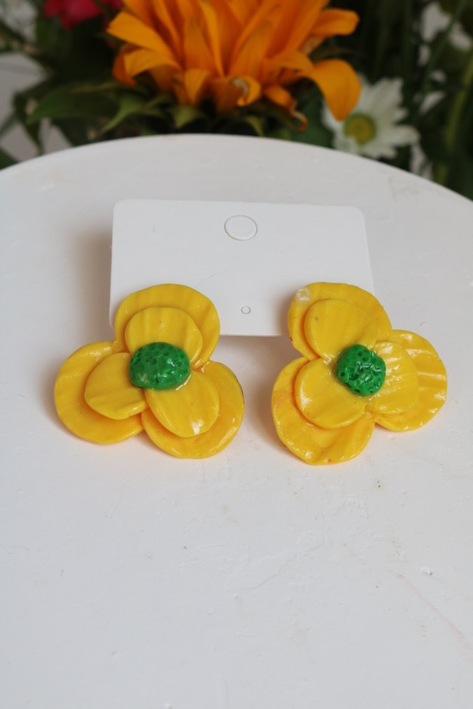 Sarı Çiçekli Mini Bohem Küpe - Görsel 4