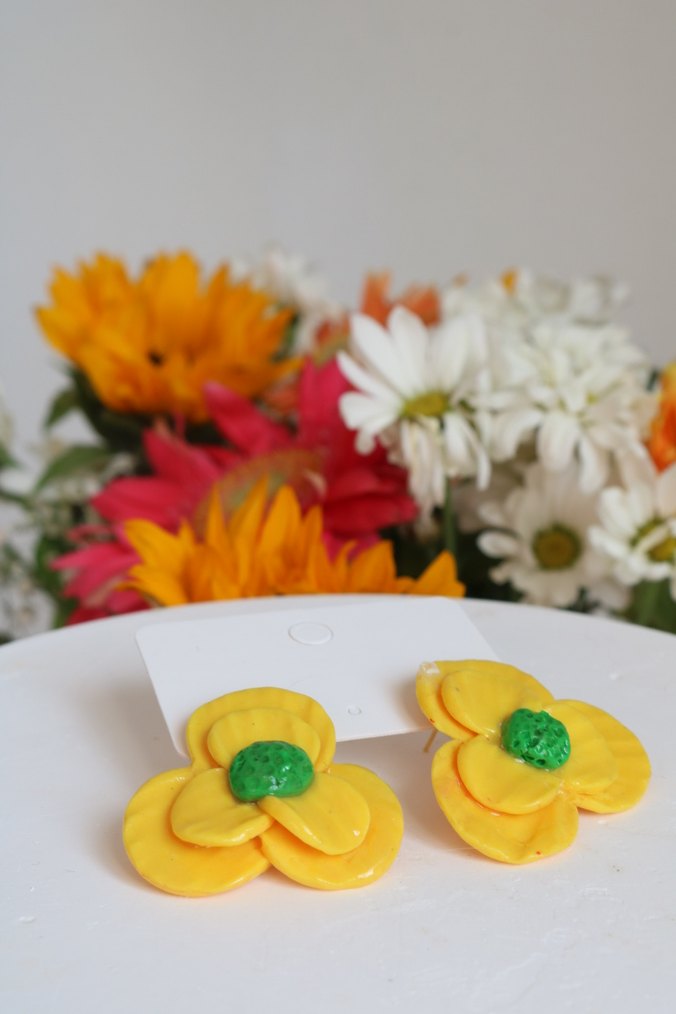 Sarı Çiçekli Mini Bohem Küpe - Görsel 5