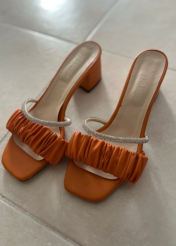 United Nude Turuncu Topuklu Siklik
