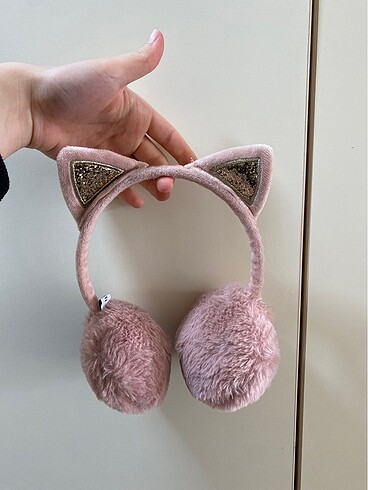 peluş kulaklık