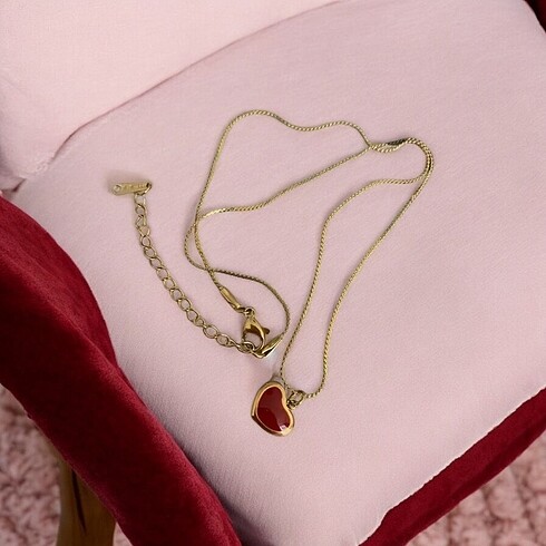 Accessorize Kalpli çelik kolye