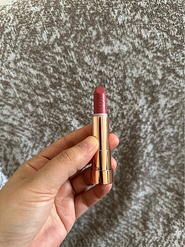  Beden Essence hydrating ruj