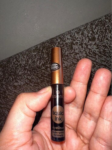 Beden Renk Essence kahve rengi eyeliner waterprof