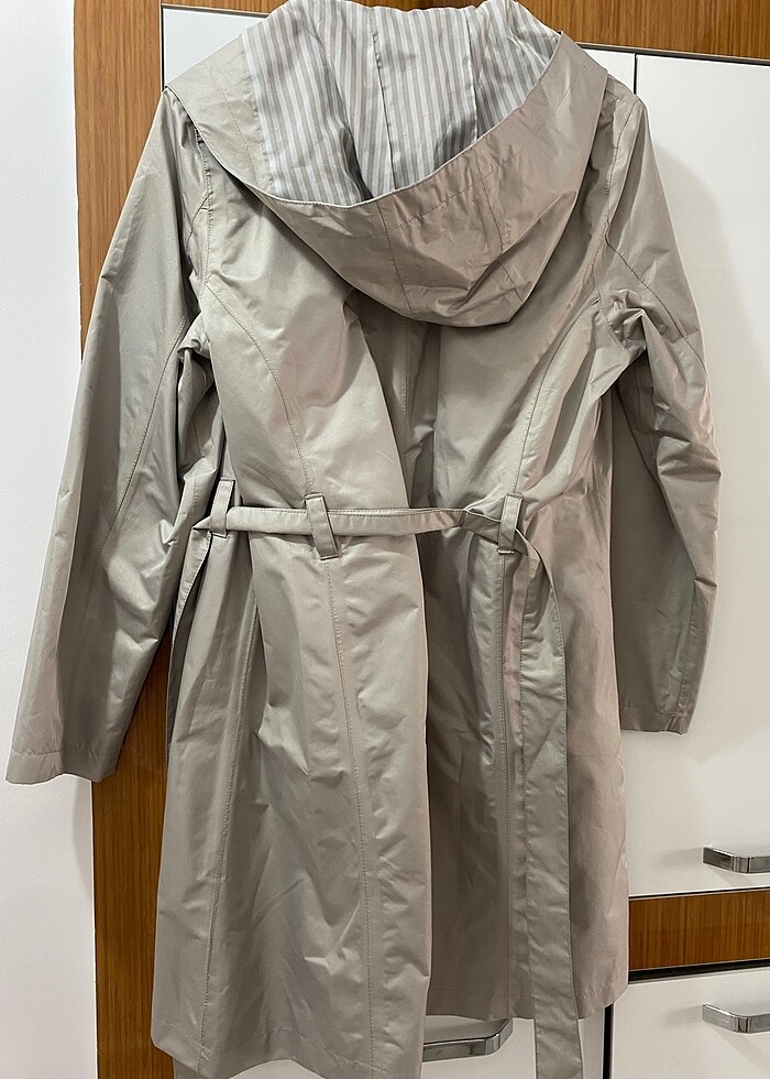 Kadın trenç - Görsel 4