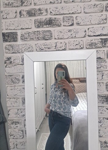 Mavi desenli gömlek  - Görsel 3