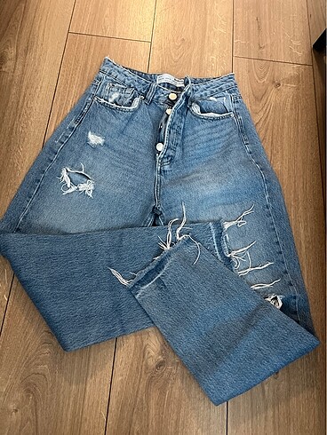 36 Beden mavi Renk Stradivarius jean