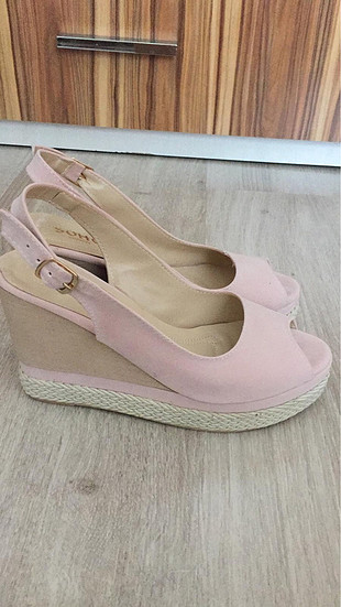 37 numara 11 cm topuk
