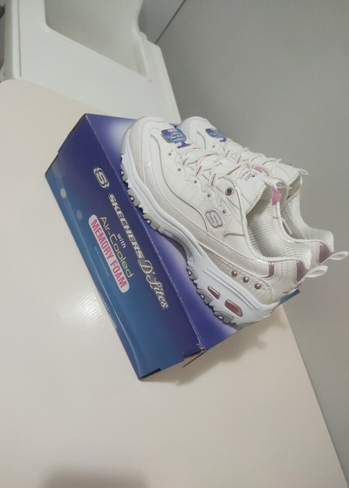 Skechers D'Lites spor ayakkabı - Görsel 3