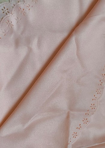 Pastel Bej Masa Örtüsü - Görsel 3