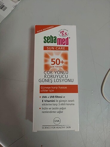 Seba med 50 faktörlü güneş losyonu