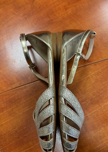 Kız çocuk gümüş babet - Görsel 3