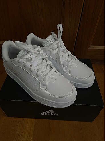 adidas spor ayakkabi