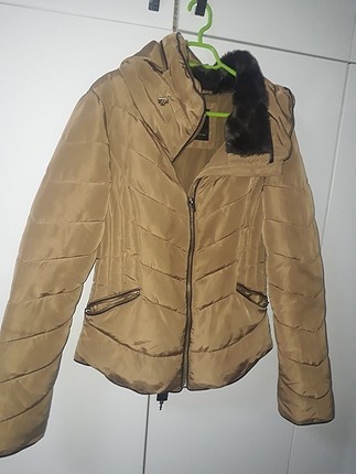 zara mont