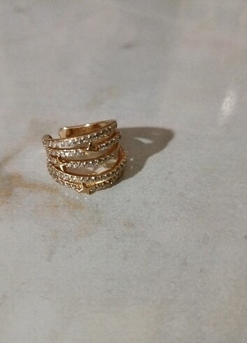 Earcuff