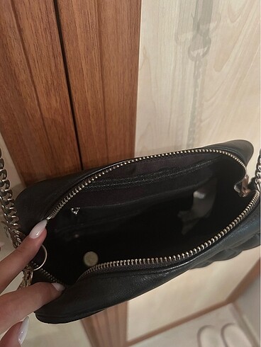 Beden Stradivarius siyah çanta