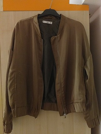 Mango yeşil renk bomber ceket